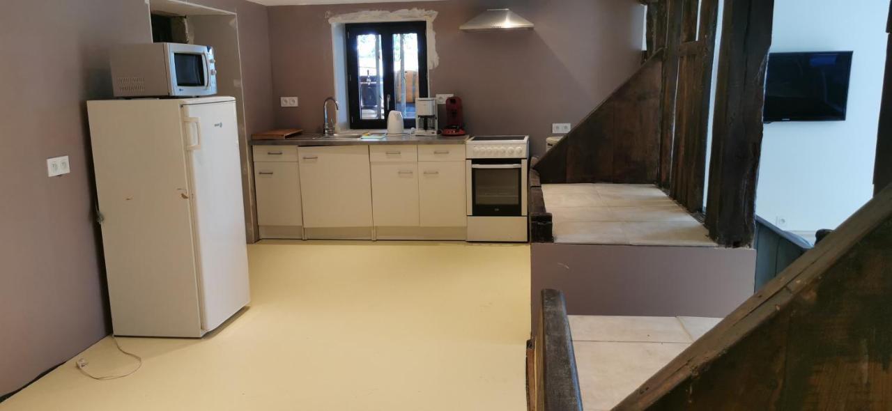 Manoir Vaillant Gîte au cœur du Périgord noir Monplaisant Esterno foto